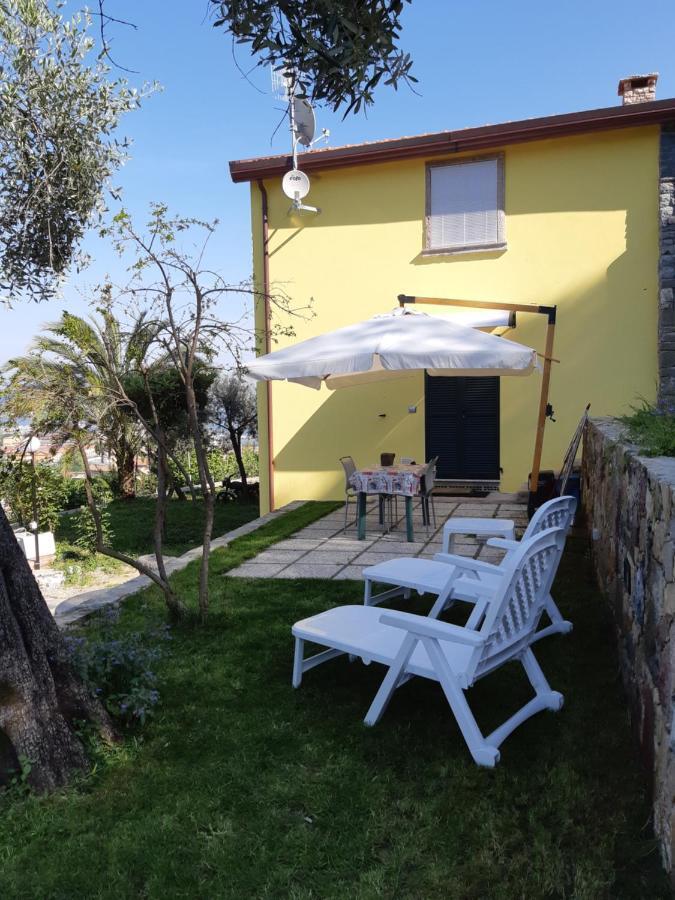 Casa Isabelle Mel Apartment La Spezia